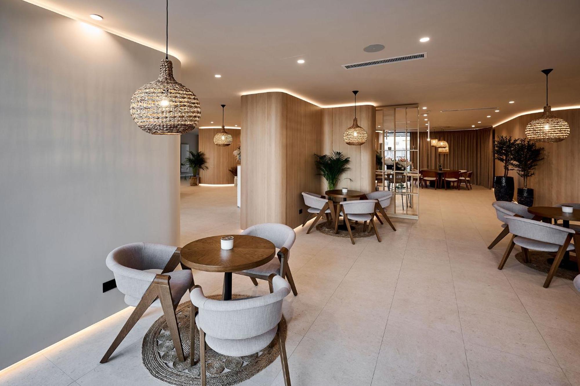 Aqua Vista Infinity Resort & Spa - Studio Lux - Piscina Infinity, Jacuzzi, Sauna, Gym - Privat 那沃达利 外观 照片